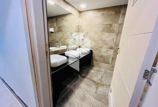 8301183 - Property Image 3