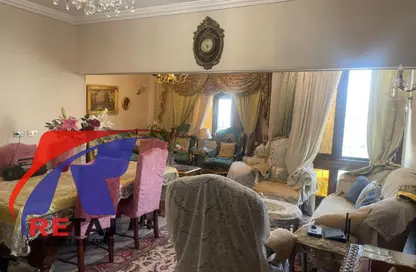 Apartment - 3 Bedrooms - 2 Bathrooms for sale in Al Nasr Road - 6th Zone - Nasr City - Cairo Apartment - 3 Bedrooms - 2 Bathrooms for sale in Al Nasr Road - 6th Zone - Nasr City - Cairo