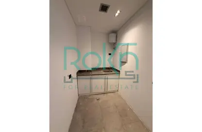 Office Space - Studio - 1 Bathroom for rent in The portal - Beverly Hills - Sheikh Zayed Compounds - Sheikh Zayed City - Giza