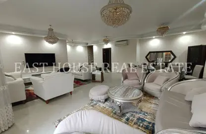 Villa - 3 Bedrooms - 3 Bathrooms for rent in Madinaty - Cairo Villa - 3 Bedrooms - 3 Bathrooms for rent in Madinaty - Cairo