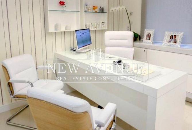 8074563 - Property Image 2