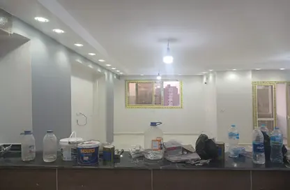 شقة - 3 غرف نوم - 1 حمام للايجار في النزهة - القاهرة