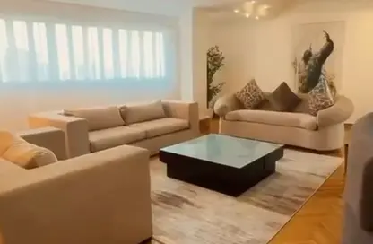 شقة - 3 غرف نوم - 2 حمامات للبيع في الزمالك - القاهرة