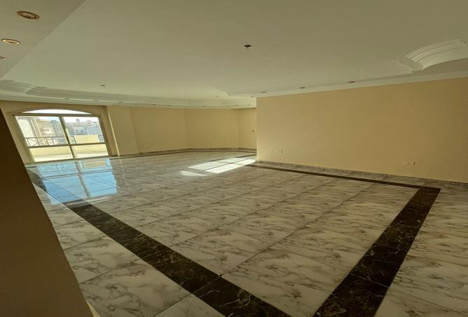 7987179 - Property Main Image