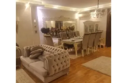 شقة - 3 غرف نوم - 3 حمامات للايجار في عمارات البنفسج - البنفسج - مدينة القاهرة الجديدة - القاهرة