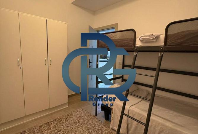 8259701 - Property Image 2