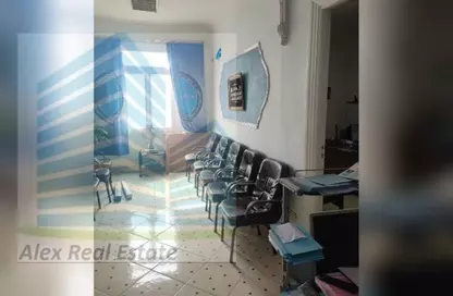 Apartment - 2 Bedrooms - 1 Bathroom for rent in Champollion St. - Azarita - Hay Wasat - Alexandria