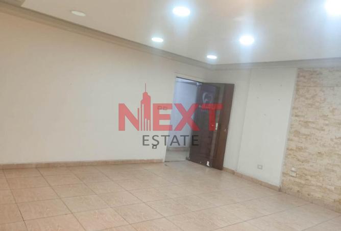 7895922 - Property Image 2
