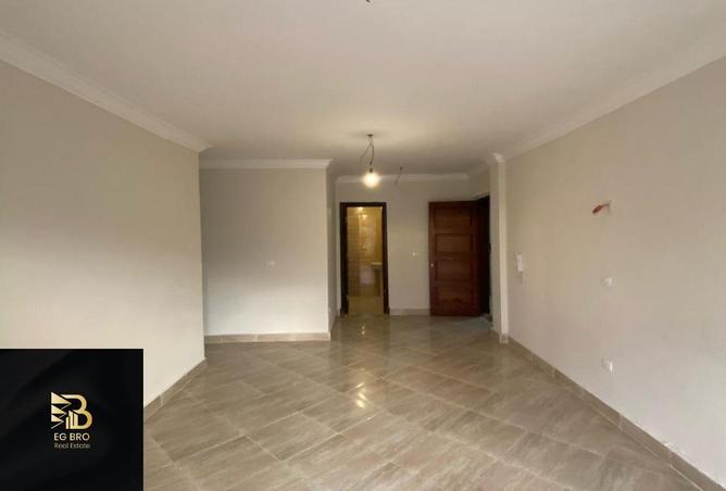 8352614 - Property Image 3