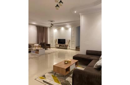 Apartment - 3 Bedrooms - 3 Bathrooms for rent in Ganoob El Acadimia - New Cairo City - Cairo
