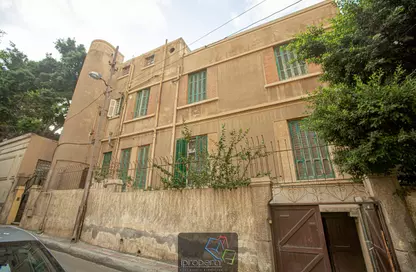 Villa - 6 Bedrooms - 2 Bathrooms for sale in Kafr Abdo St. - Kafr Abdo - Roushdy - Hay Sharq - Alexandria