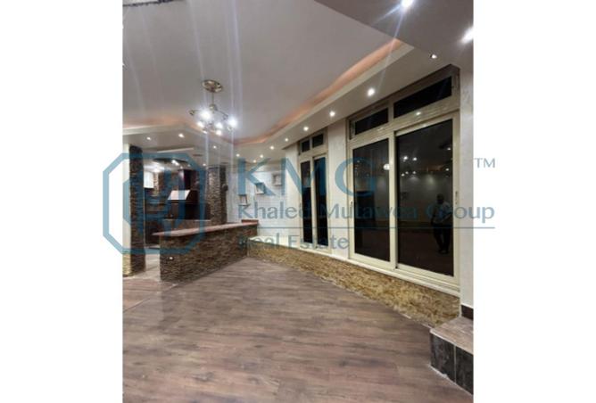 8249806 - Property Image 3