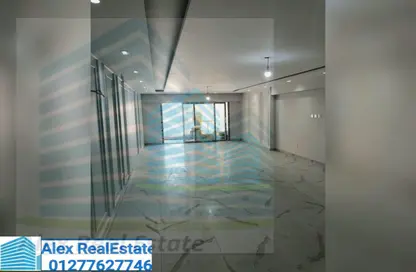 Apartment - 3 Bedrooms - 2 Bathrooms for rent in Grand View - Smouha - Hay Sharq - Alexandria