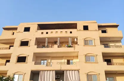 شقة - 3 غرف نوم - 2 حمامات للبيع في المجاورة الاولي - المنطقة الاولي - مدينة الشروق - القاهرة