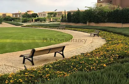 منزل مزدوج - 4 غرف نوم - 4 حمامات للبيع في ميفيدا - كمبوندات التجمع الخامس - التجمع الخامس - مدينة القاهرة الجديدة - القاهرة
