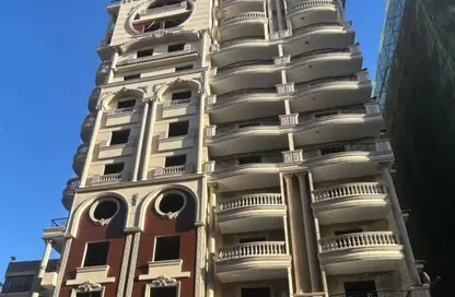 Apartment - 3 Bedrooms - 3 Bathrooms for sale in Mohandessin - Giza