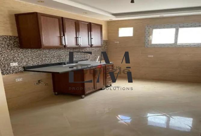 8260887 - Property Image 3