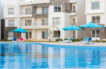 Apartment - 3 Bedrooms - 2 Bathrooms for sale in Sea View - Ras Al Hekma - North Coast