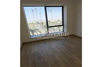 Office Space - Studio - 1 Bathroom for sale in Lake View Residence - 5th Settlement Compounds - The 5th Settlement - New Cairo City - Cairo