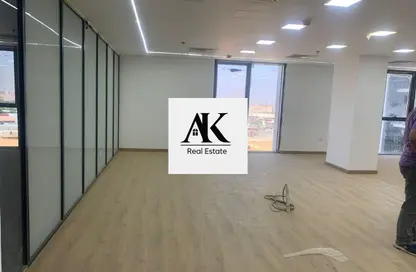 Office Space - Studio - 1 Bathroom for sale in Hyde Park Business District Mall - South Teseen St. - The 5th Settlement - New Cairo City - Cairo Office Space - Studio - 1 Bathroom for sale in Hyde Park Business District Mall - South Teseen St. - The 5th Settlement - New Cairo City - Cairo