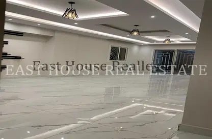 Apartment - 3 Bedrooms - 2 Bathrooms for rent in 5th Settlement Compounds - The 5th Settlement - New Cairo City - Cairo