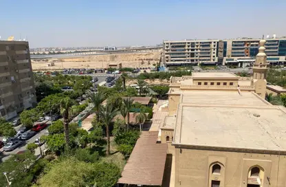 مساحات مكتبية - استوديو - 4 حمامات للبيع في شارع عبد الحميد بدوي - شيراتون المطار - النزهة - القاهرة