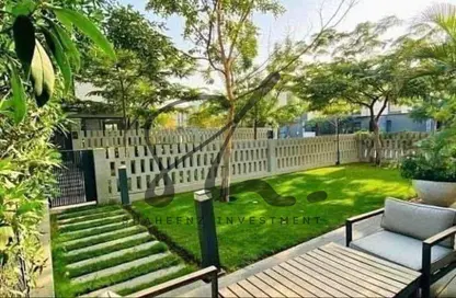Townhouse - 3 Bedrooms - 3 Bathrooms for sale in Sarai - Mostakbal City Compounds - Mostakbal City - Future City - Cairo