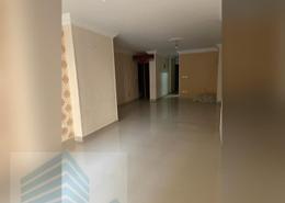 Apartment - 3 bedrooms - 2 bathrooms for للايجار in Kerdahy St. - Roushdy - Hay Sharq - Alexandria
