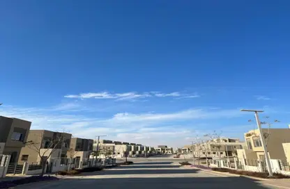 Townhouse - 3 Bedrooms - 4 Bathrooms for sale in Palm Hills New Cairo - 5th Settlement Compounds - The 5th Settlement - New Cairo City - Cairo