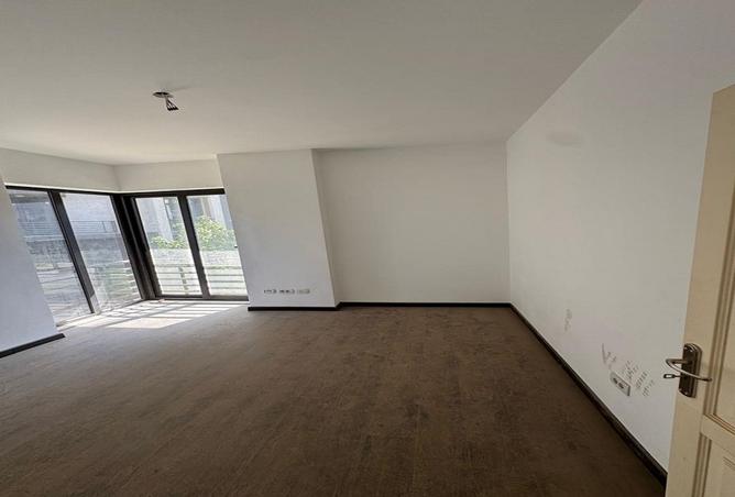 8067880 - Property Image 3