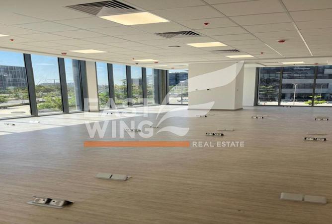8031612 - Property Image 2