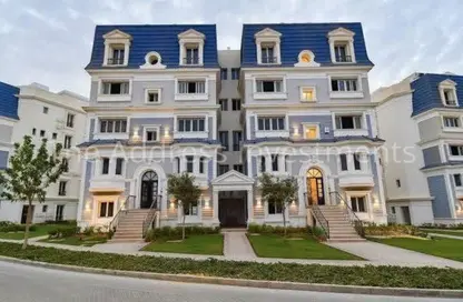 Townhouse - 3 Bedrooms - 5 Bathrooms for sale in Mountain View 1.1 - 5th Settlement Compounds - The 5th Settlement - New Cairo City - Cairo