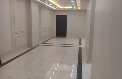 شقة - 3 غرف نوم - 2 حمامات للايجار في عمارات النرجس - النرجس - مدينة القاهرة الجديدة - القاهرة