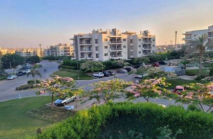 Apartment - 3 Bedrooms - 2 Bathrooms for sale in Ivoire - Sheikh Zayed City - Giza