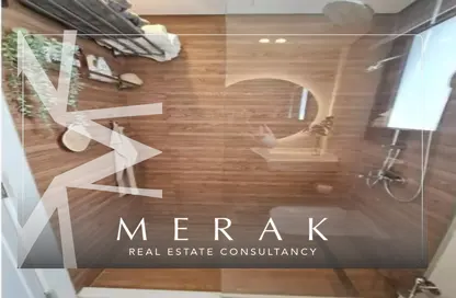 Apartment - 3 Bedrooms - 3 Bathrooms for sale in Sodic East - 6th District - New Heliopolis - Cairo