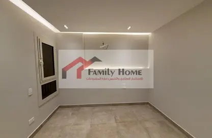 Apartment - 2 Bedrooms - 1 Bathroom for sale in Degla Palms - Al Wahat Road - 6 October City - Giza