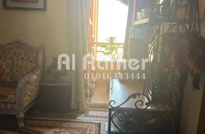 Apartment - 3 Bedrooms - 3 Bathrooms for sale in Zahraa El Maadi - Hay El Maadi - Cairo