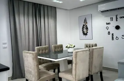Apartment - 2 Bedrooms - 1 Bathroom for rent in El Rehab Extension - Al Rehab - New Cairo City - Cairo