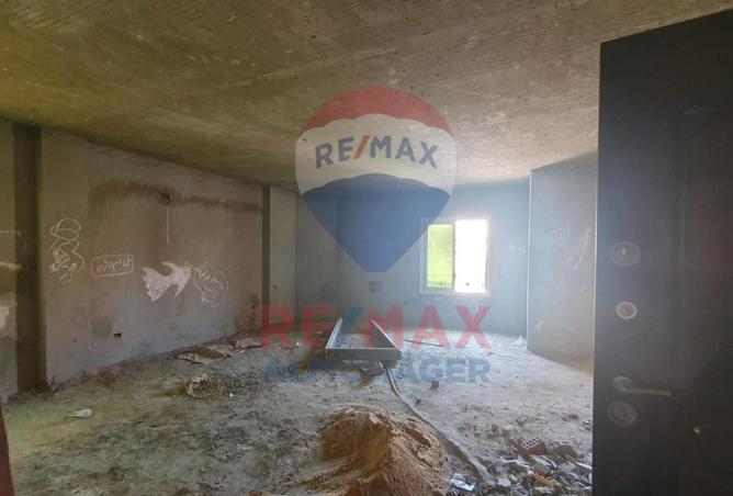 8473888 - Property Image 3