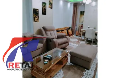 Apartment - 3 Bedrooms - 2 Bathrooms for rent in Ezzat Salama St. - 6th Zone - Nasr City - Cairo