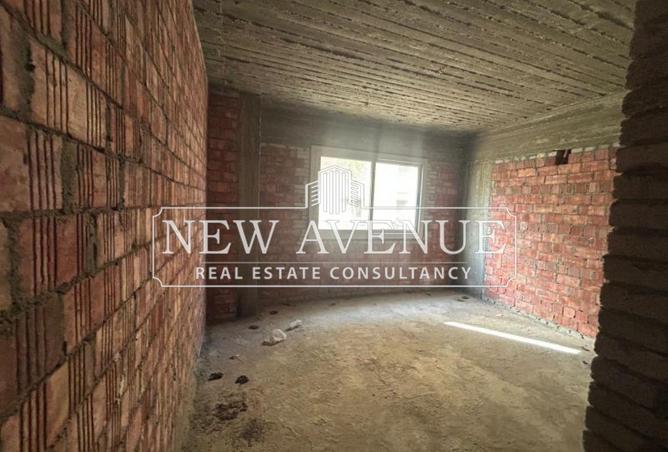 8373020 - Property Image 3