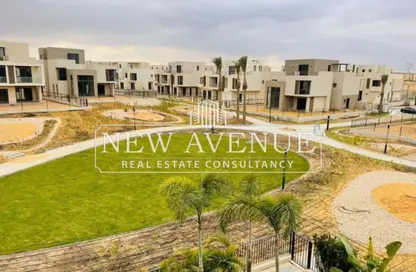 Villa - 3 Bedrooms - 4 Bathrooms for sale in Sodic East - 6th District - New Heliopolis - Cairo