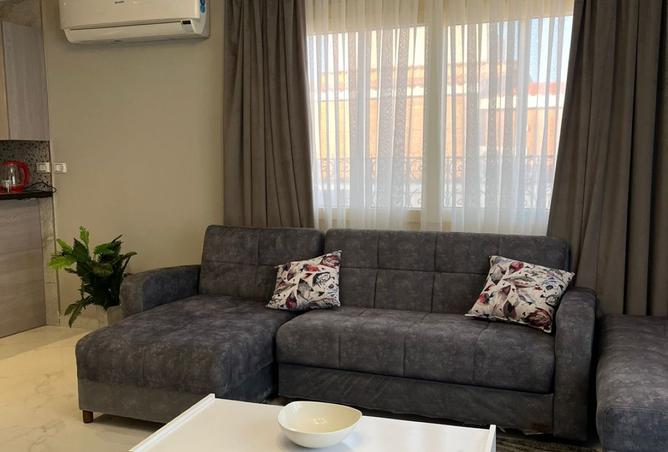 8270054 - Property Image 2