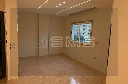شقة - 3 غرف نوم - 2 حمامات للايجار في عمارات الاندلس - حى الاندلس - مدينة القاهرة الجديدة - القاهرة
