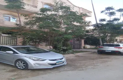 دوبلكس - 3 غرف نوم - 3 حمامات للبيع في الحي السادس - مدينة العبور - القليوبية