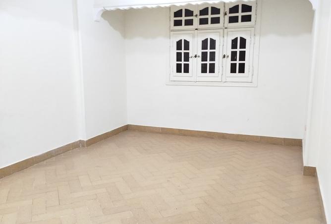 8493841 - Property Image 2