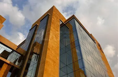 Office Space - Studio - 1 Bathroom for rent in Pearl Des Rois - 5th Settlement Compounds - The 5th Settlement - New Cairo City - Cairo