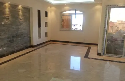 Apartment - 3 Bedrooms - 3 Bathrooms for sale in 7th District - Sheikh Zayed City - Giza