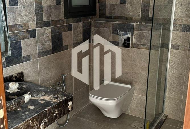 8062422 - Property Image 3