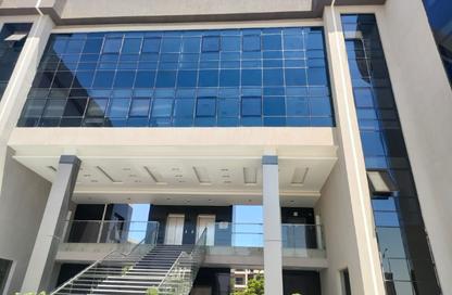 Clinic - Studio - 1 Bathroom for rent in One Golden Square Mall - The 5th Settlement - New Cairo City - Cairo